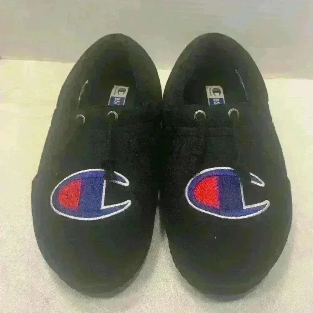 Champion clippers or casualwear black Big logo, blue, red and white sizeB5/W7